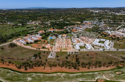 Natura Village