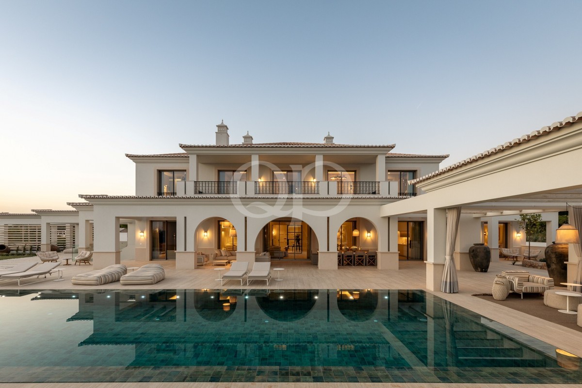 Exclusive Luxury Villa in Vale Formoso