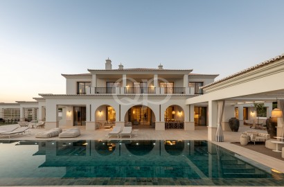 Exclusive Luxury Villa in Vale Formoso