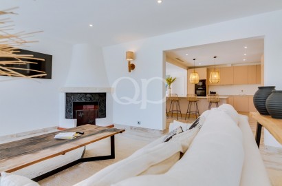 Contemporary 3 to 5-Bedroom Villa in the Golden Triangle