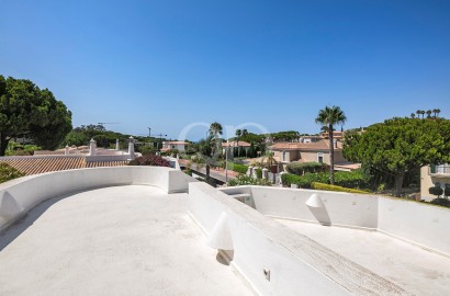 Charming Single-Level Villa with South-Facing Pool in Dunas Douradas