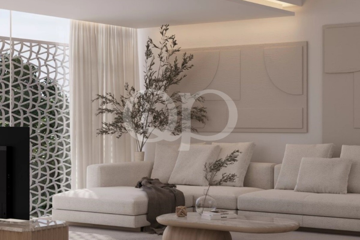 Luxury Terraced House with Private Pool on Rooftop