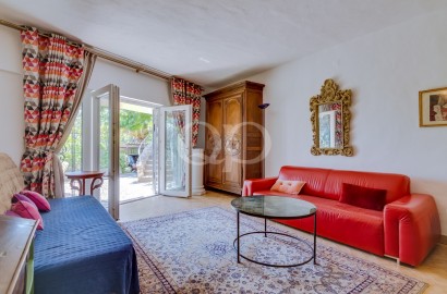 Cozy 3-Bedroom Villa with Panoramic Ocean Views in Santa Barbara de Nexe