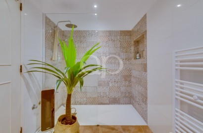 Cozy 3-Bedroom Villa with Panoramic Ocean Views in Santa Barbara de Nexe