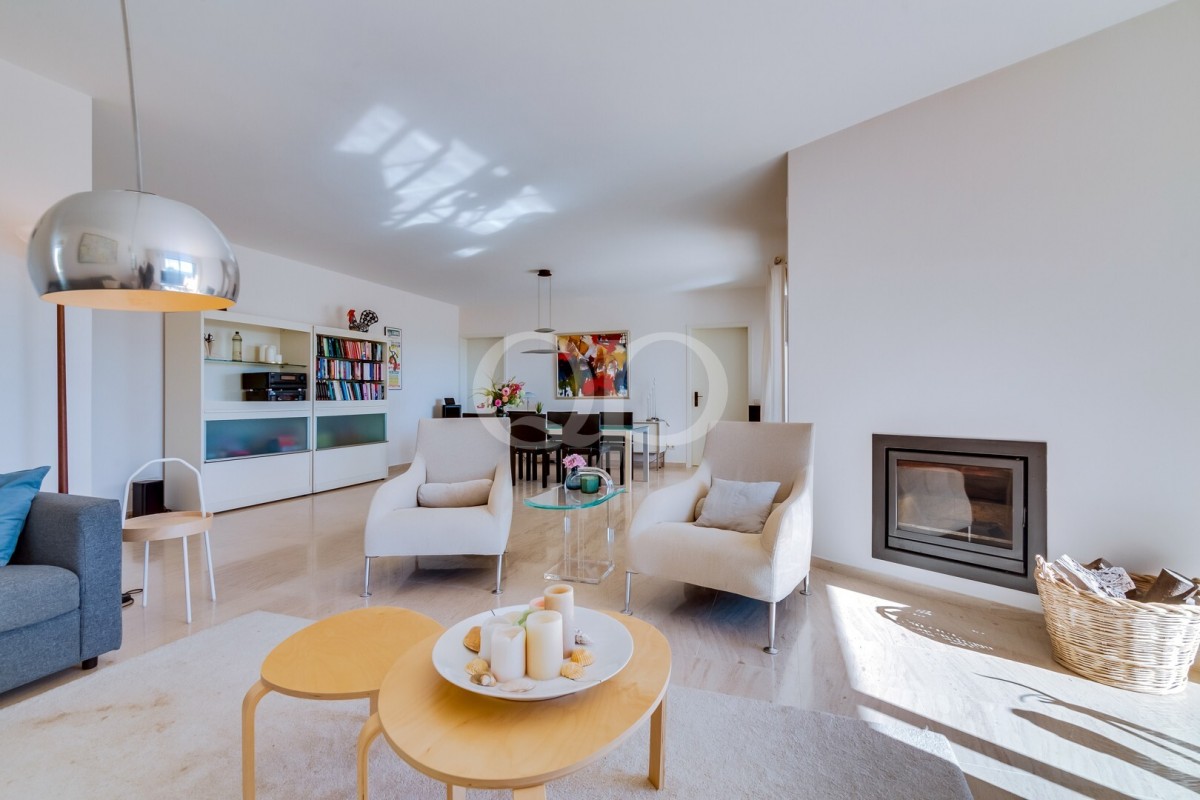 Tranquil Countryside Villa in the Hills of Loulé