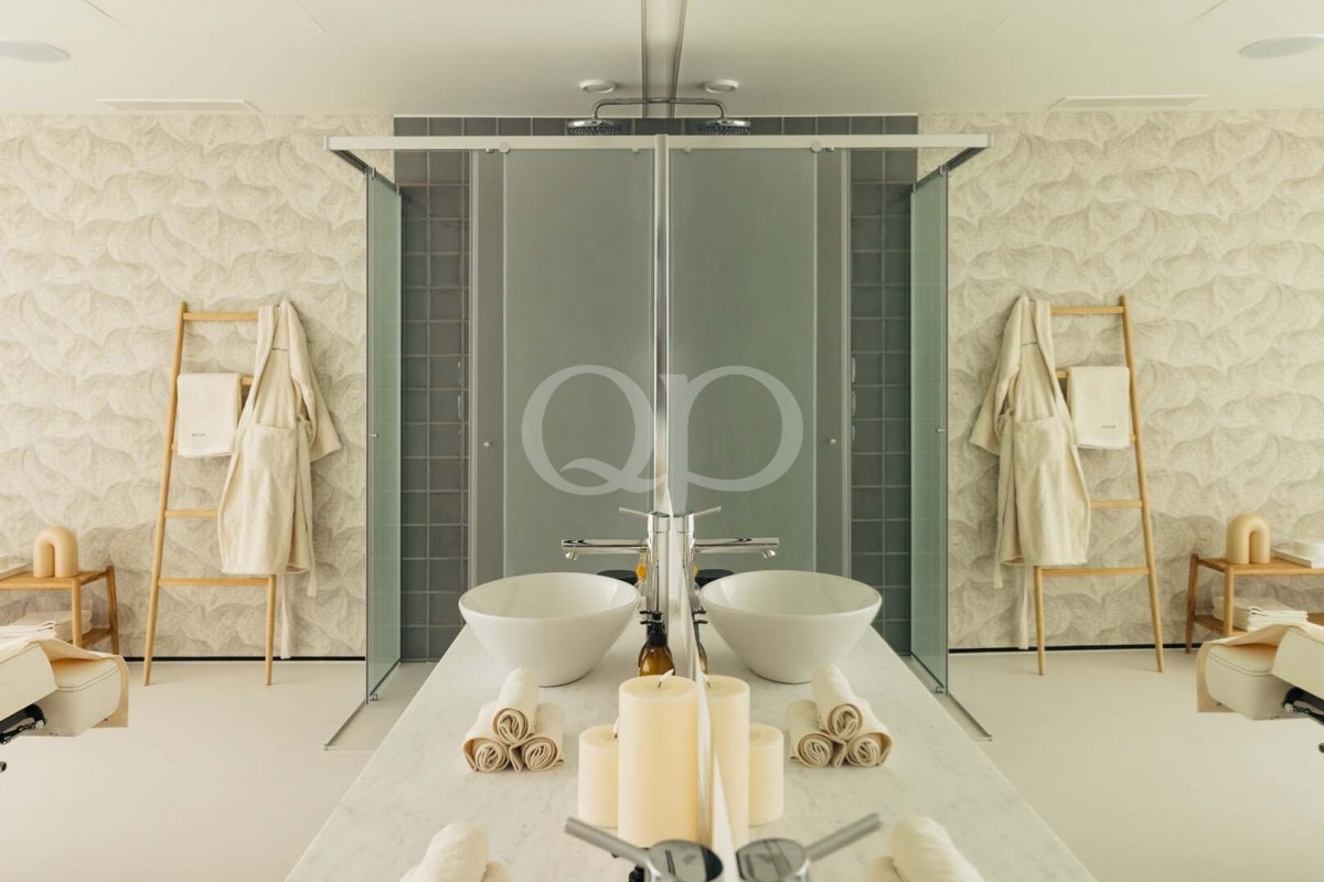 Brand new Beachfront Apartment, West Algarve