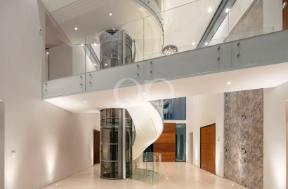 Contemporary Villa in Quinta do Lago