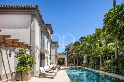 Elegant and Refurbished Villa between Quinta do Lago and Vale do Lobo