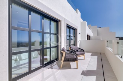 Villa with Sea Views in Santa Barbara, Algarve
