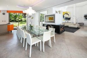 Moradia contemporânea com vista para o campo de golfe da Quinta do Lago - QP Savills