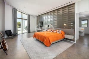 Moradia contemporânea com vista para o campo de golfe da Quinta do Lago - QP Savills