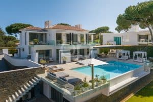 Recently Restyled Villa in Quinta do Lago - QP Savills