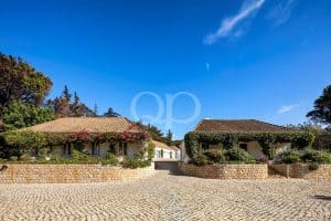 Grande Imóvel perto de Vale do Lobo - QP Savills