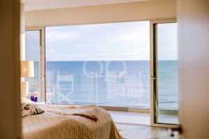 Apartamento privilegiado na primeira linha com vistas deslumbrantes27