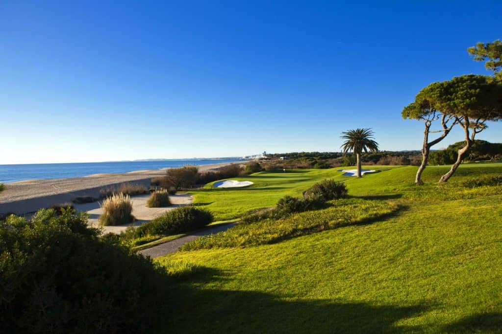 Explore Vale do Lobo