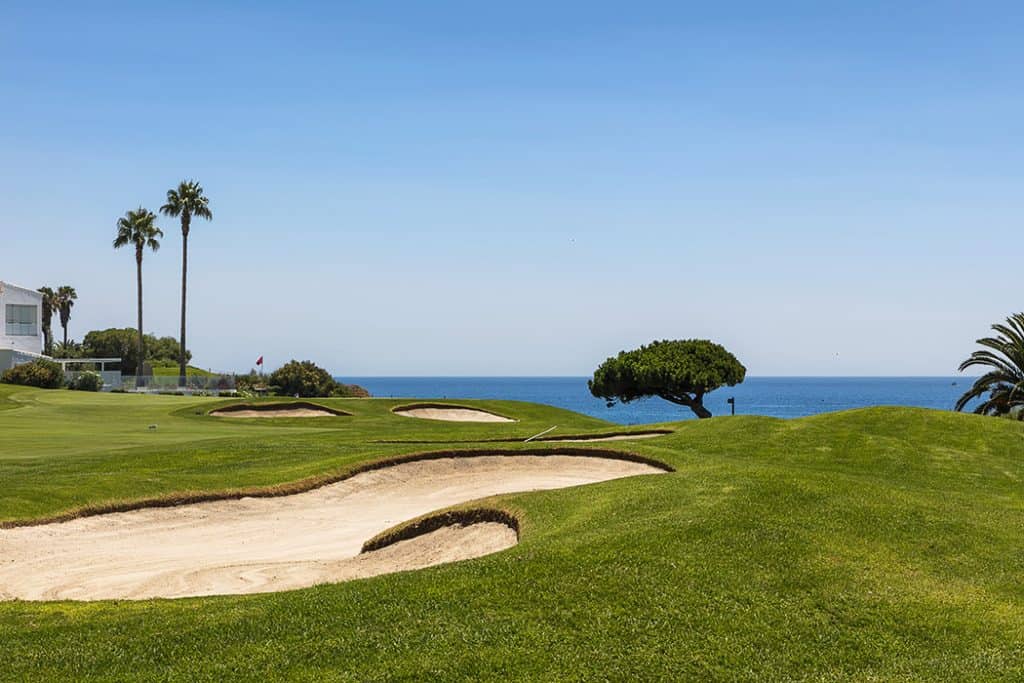 Explore Vale do Lobo