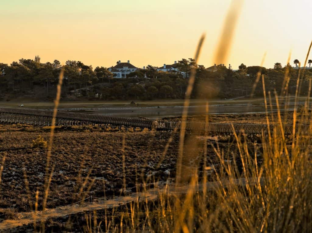 Explore Quinta do Lago