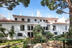 Stilvolles Apartment mit Seeblick in Quinta do Lago - QP Savills