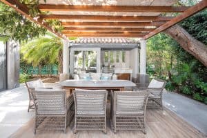 Moradia remodelada entre Quinta do Lago e Vale do Lobo - QP Savills