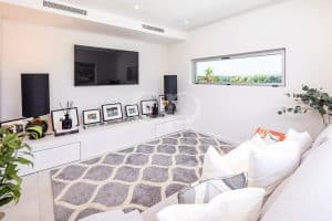 Moderne Villa in der Nähe von Quinta do Lago und Vale do Lobo - QP Savills