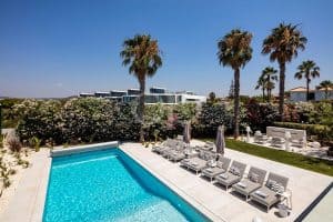 Moderne Villa in der Nähe von Quinta do Lago und Vale do Lobo - QP Savills