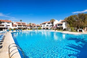 Stilvolles Apartment mit Seeblick in Quinta do Lago - QP Savills