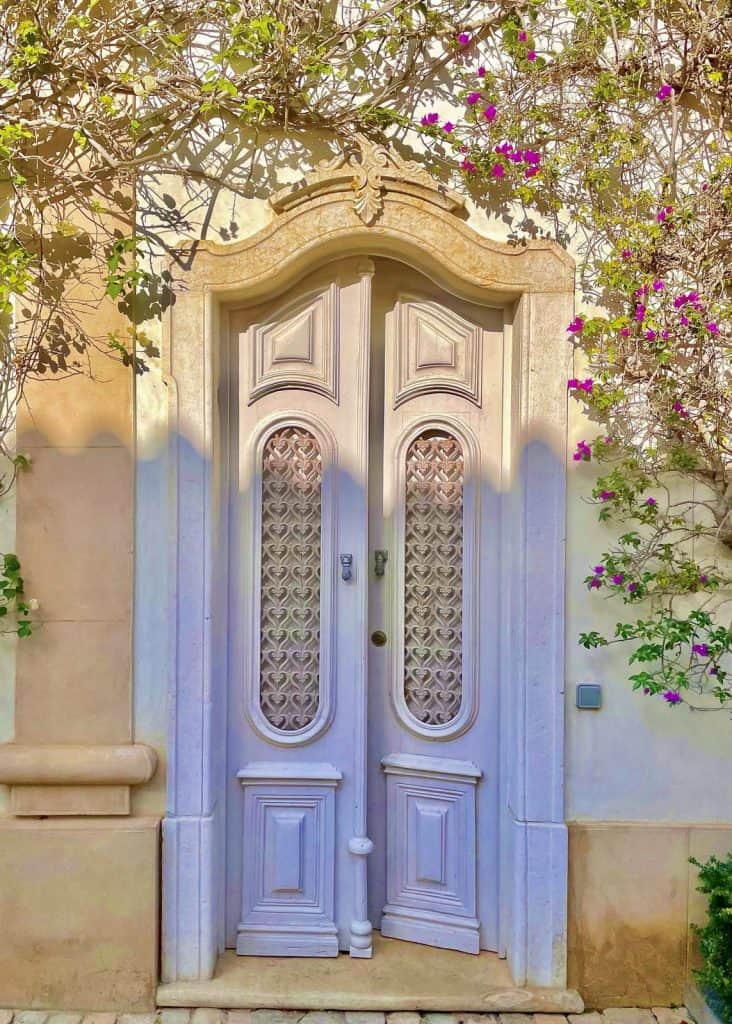 Explore Loulé
