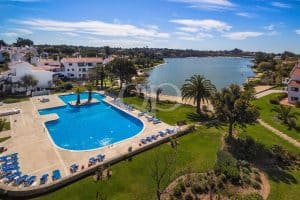 Stilvolles Apartment mit Seeblick in Quinta do Lago - QP Savills