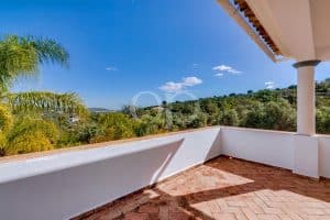 Encantadora moradia com 4 quartos localizada nas tranquilas colinas de Loulé_ü22