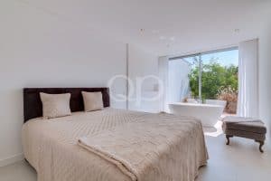 Exceptional Modern Villa in Rocha da Pena33