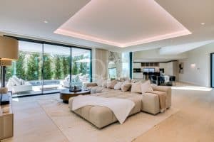Modern Villa in a Prime Location12