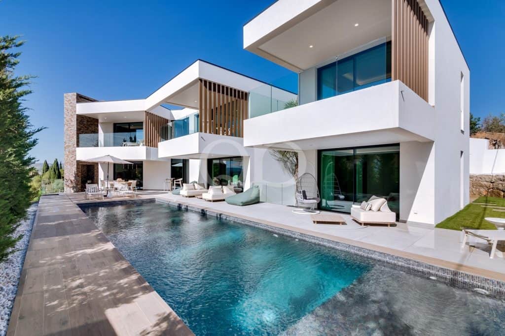Modern Villa in a Prime Location44