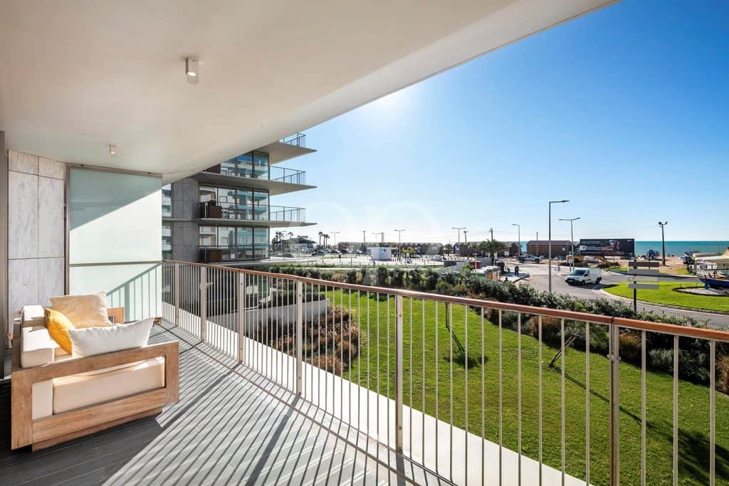 Brand new Frontline Apartment, Armação de Pera - QP Savills