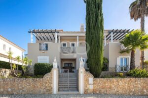 Elegant Family Villa close to Quinta do Lago and Vale do Lobo, Algarve - QP Savills