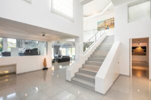 Moradia elegante e privada na Quinta do Lago, Algarve - QP Savills