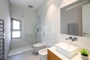 Luxuriöse Villa am Golfplatz in Vilamoura - QP Savills