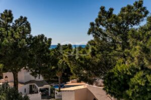 Refurbished Beachside Townhouse between Quinta do Lago and Vale do Lobo - QP Savills