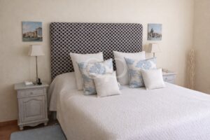 Elegant Family Villa close to Quinta do Lago and Vale do Lobo, Algarve - QP Savills