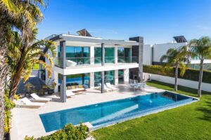 Luxuriöse Villa am Golfplatz in Vilamoura - QP Savills