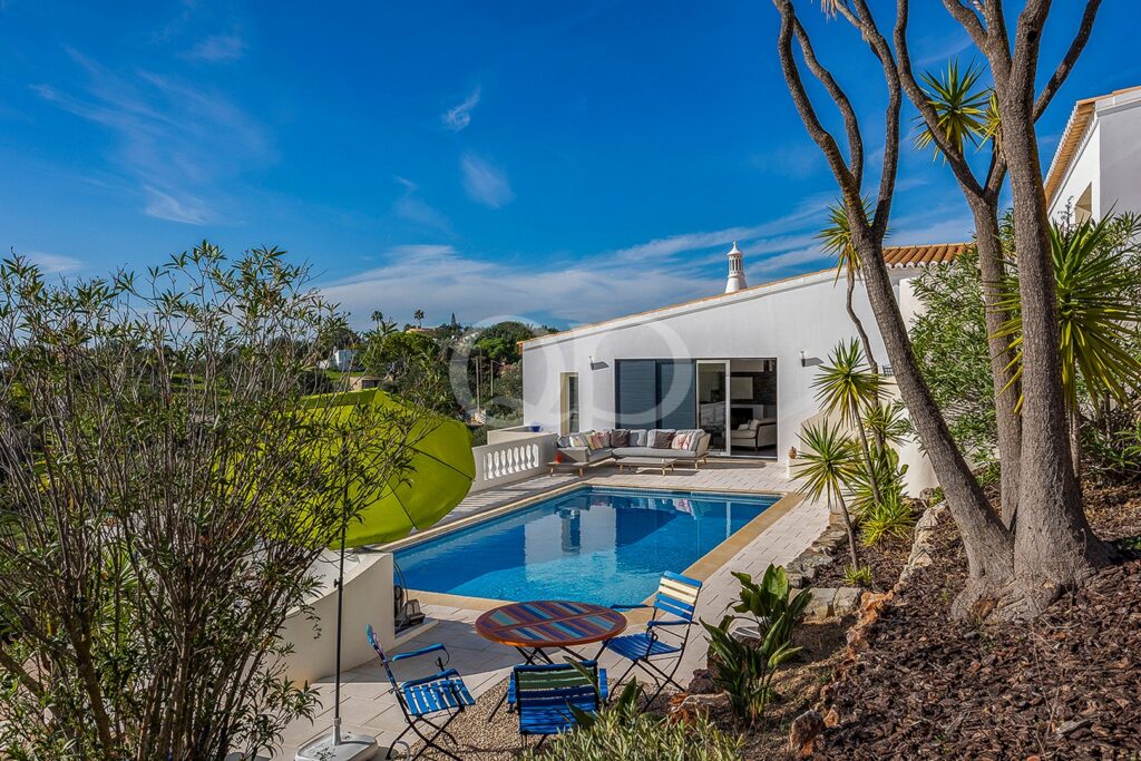 Moradia com Vistas Panorâmicas em Boliqueime - QP Savills
