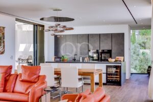 Villa moderne sophistiquée avec vue panoramique sur l'océan35