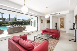 Moderne Villa in erster Reihe mit Blick auf die Ria Formosa und das Meer - QP Savills