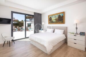 Moderne Villa in erster Reihe mit Blick auf die Ria Formosa und das Meer - QP Savills