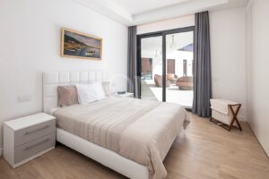 Moderne Villa in erster Reihe mit Blick auf die Ria Formosa und das Meer - QP Savills