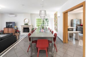 Villa spacieuse avec court de tennis, Algarve - QP Savills