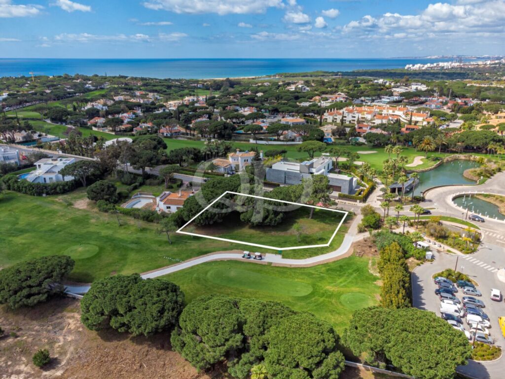 Plot with Approved Project in Vale do Lobo Resort - QP Savills