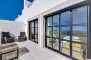 Villa with Panoramic Views in Santa Barbara de Nexe35