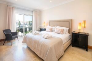 Elegant Apartment in Dunas Douradas Beach Club - QP Savills