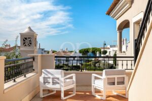 Elegant Apartment in Dunas Douradas Beach Club - QP Savills