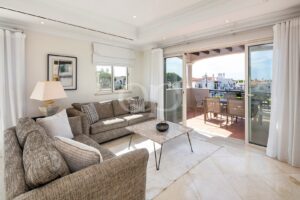 Elegant Apartment in Dunas Douradas Beach Club - QP Savills